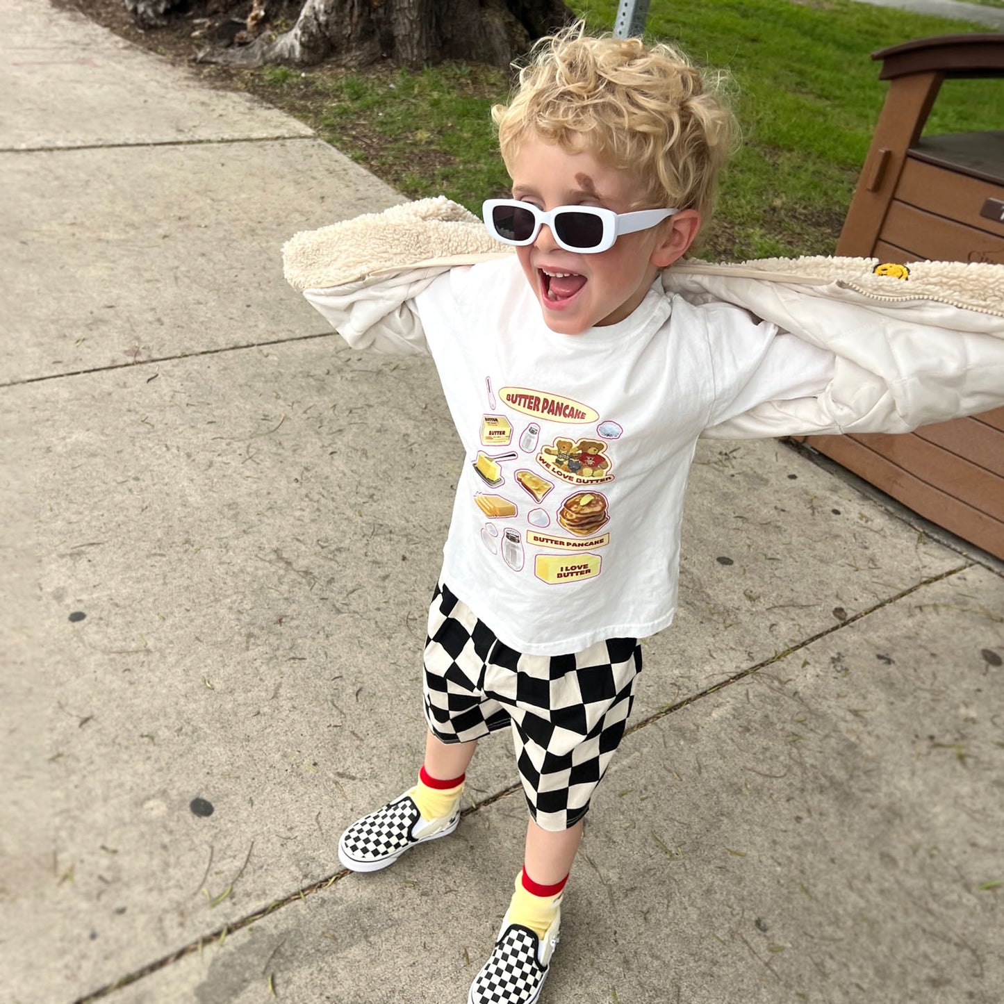 So Square Sunglasses - Cream