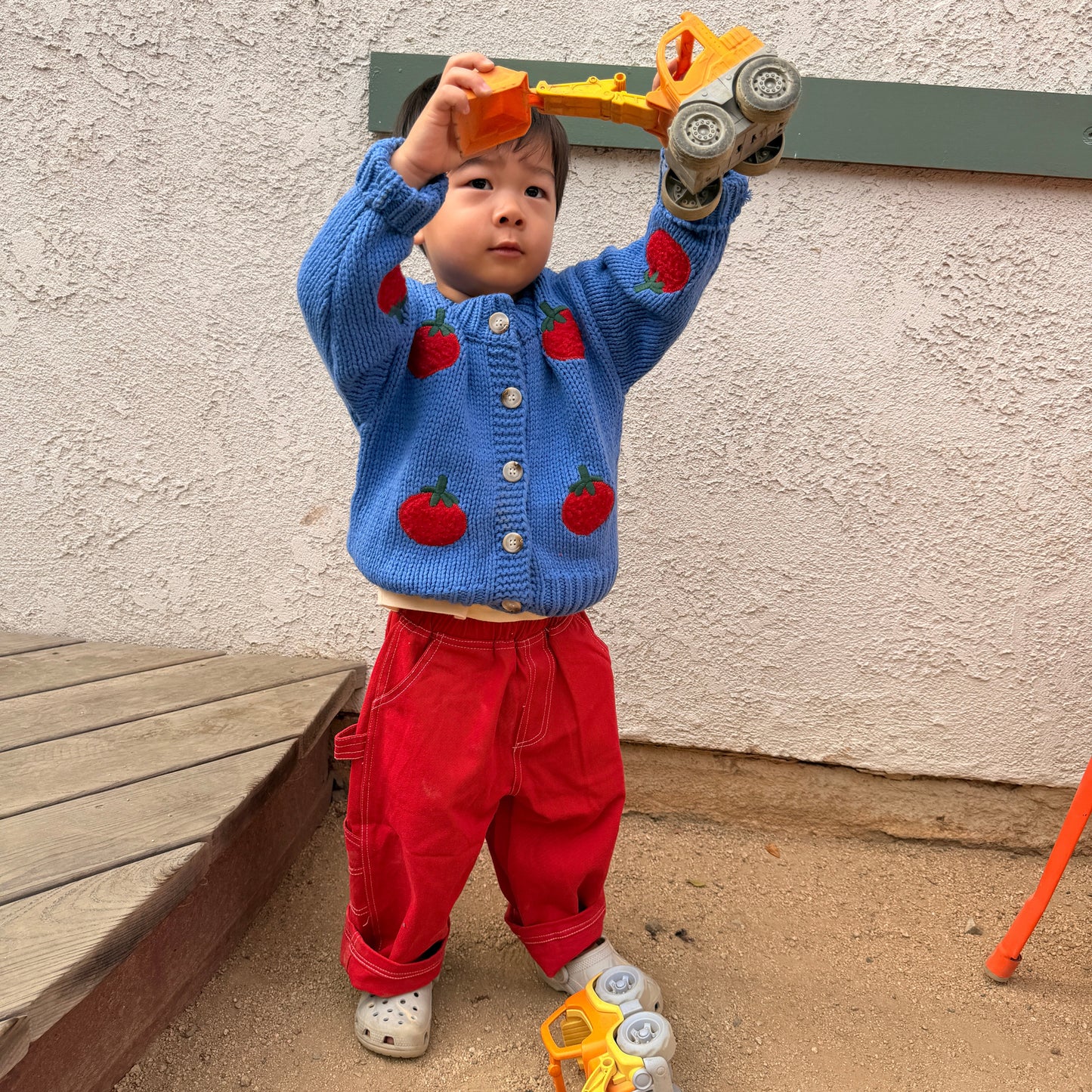 Tomato Cardigan