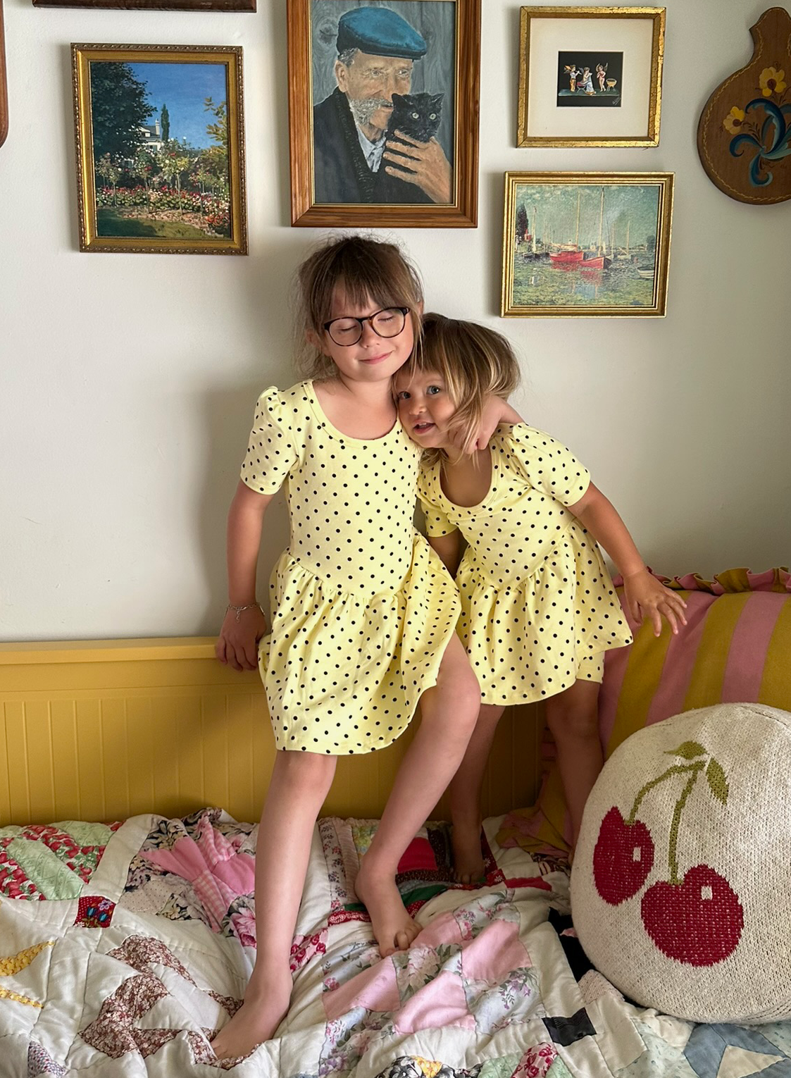 DRESSES